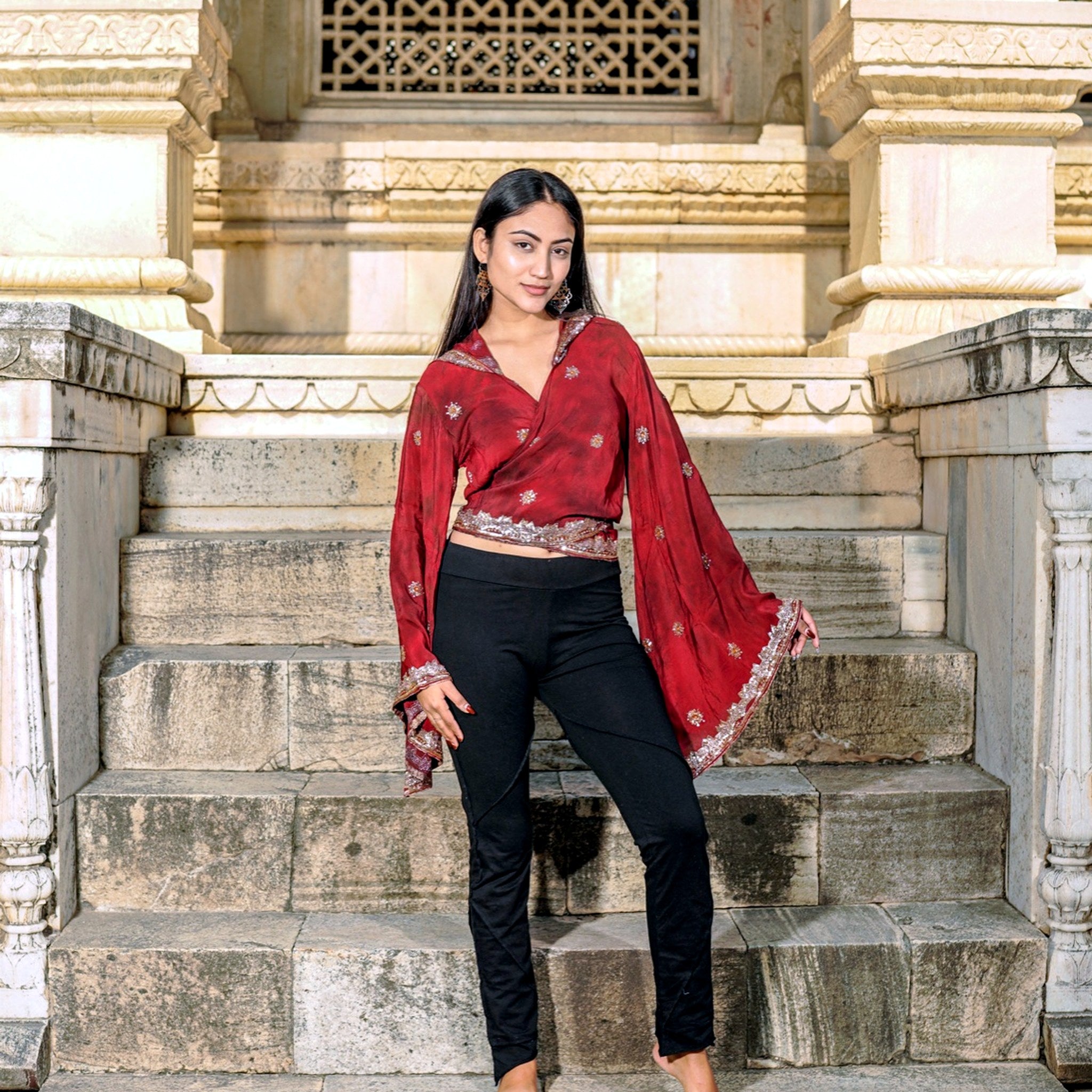 Sari Relic Hooded Top
