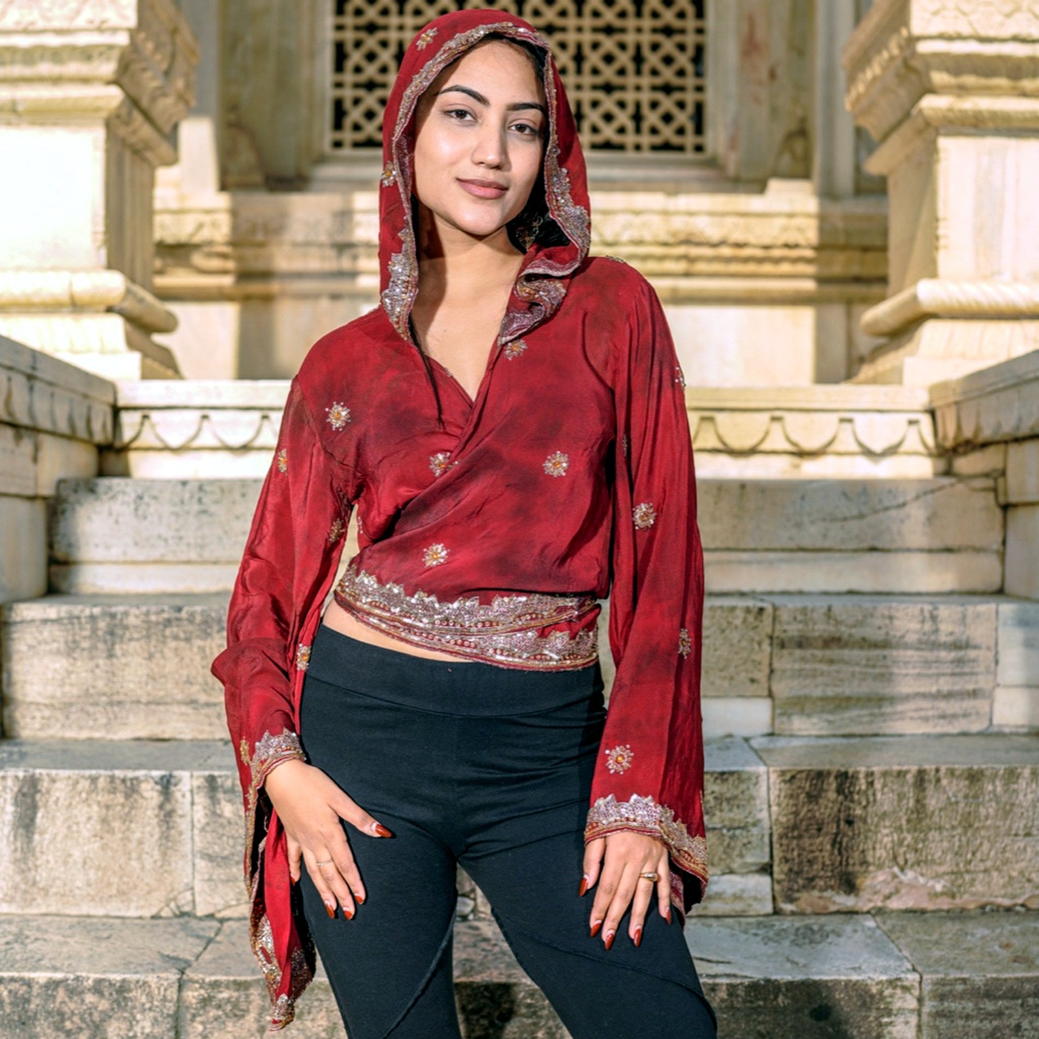 Sari Relic Hooded Top